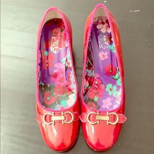 Pink patent D&G pumps